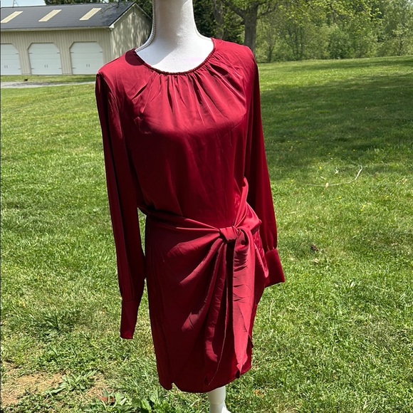 Pretty Garden Dresses & Skirts - NWT Pretty Garden long Sleeve Elegant Red Dress Size Medium